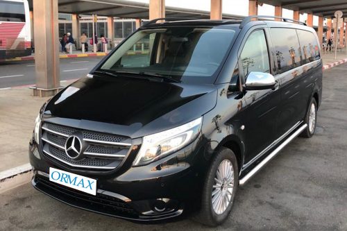 mercedes v class with driver israel