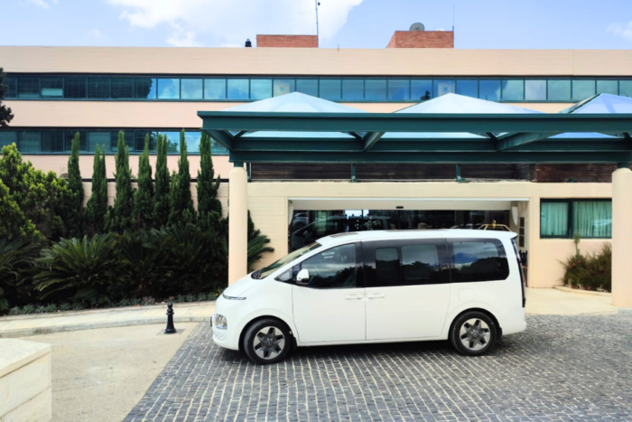 israel airport hotel transfer