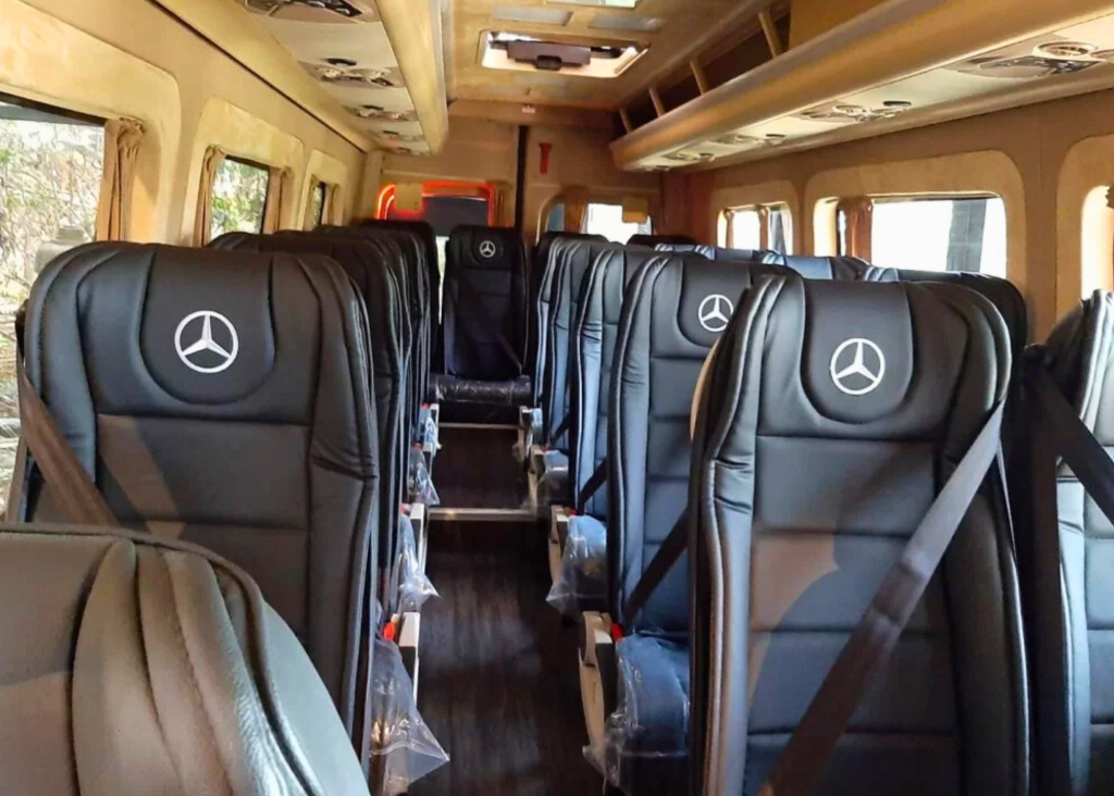 Transfer for flight attendants and pilots in Israel